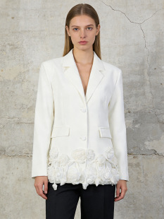 外套女 高级感黑白立体玫瑰花朵拼接遮肉小西装 小众个性 2026春新款