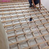 室内实木地板专用 蒸汽烘干 地龙骨 落叶松 木条 无甲醛 塑封包装