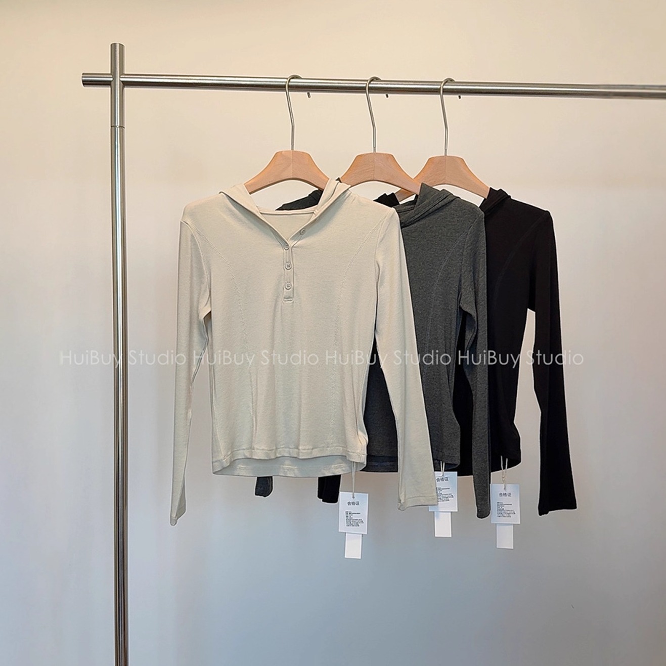 【会buy实拍】时髦随性 小心机收腰减龄连帽薄卫衣显瘦上衣女秋新