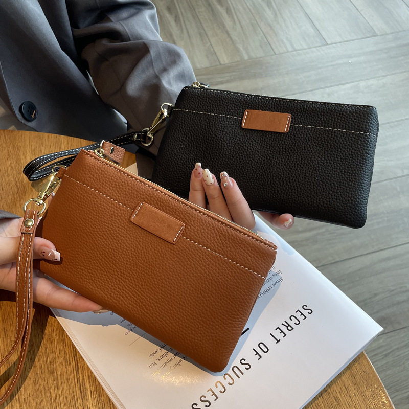 手包女小包手拿2026新款可放手机夏天手抓零钱包高级感真皮大容量