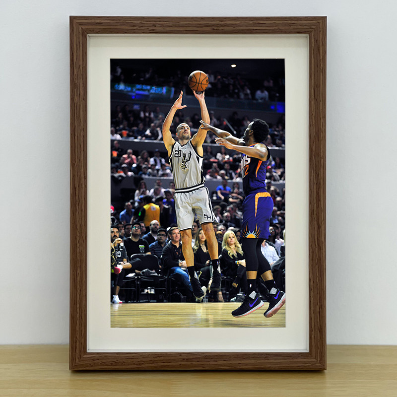 NBA马刺妖刀马努吉诺比利相框挂画摆台球星照片海报壁画生日礼物