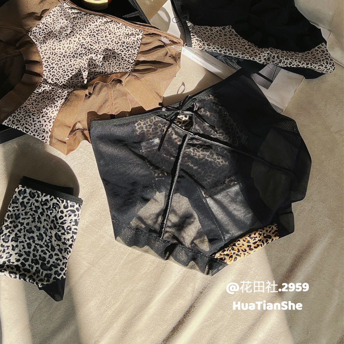 安茉拉同款花田社2959豹纹性感镂空蕾丝内裤女透视中腰三角裤纯欲,女士内衣/男士内衣/家居服,男三角内裤,淘宝优惠券,粉丝福利购,淘宝优惠卷
