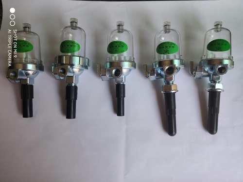 雷沃拖拉机沉淀杯纽荷兰