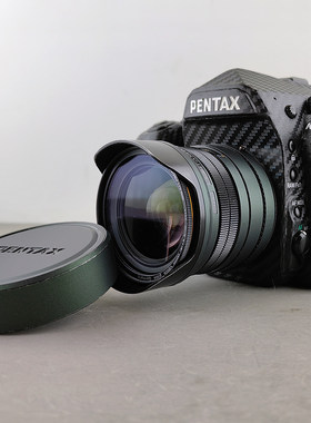 适用于宾得SMC FA 31mm F1.8 AL黑色玛雅纹碳纤维墨绿全包贴纸