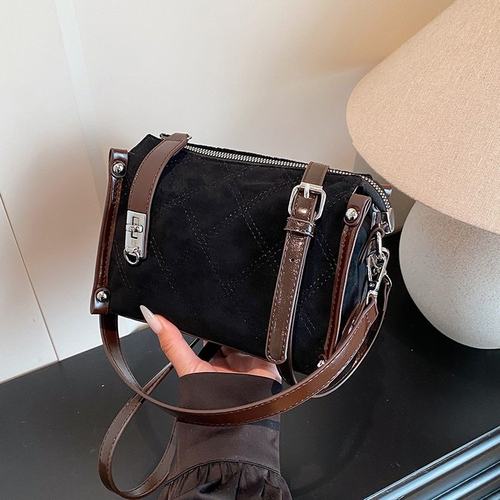 2025春季新款小方包PU2025年冬季单肩斜挎手提包小方包车缝线均码