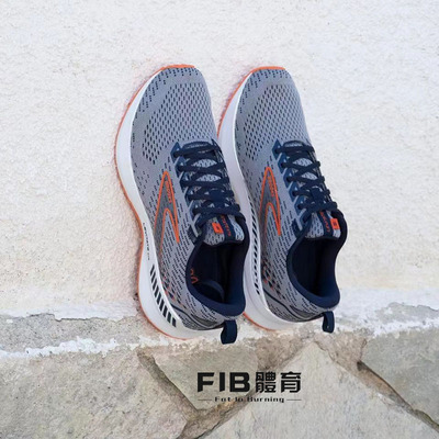 布鲁克斯专业男慢跑鞋缓震避震