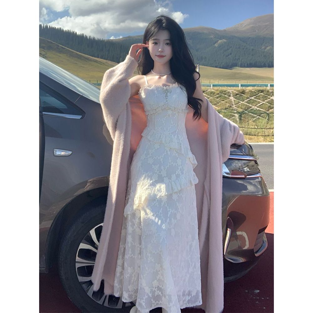 月下白茶 秋冬慵懒风毛衣初恋清纯荷叶边蕾丝绣花度假吊带裙套装