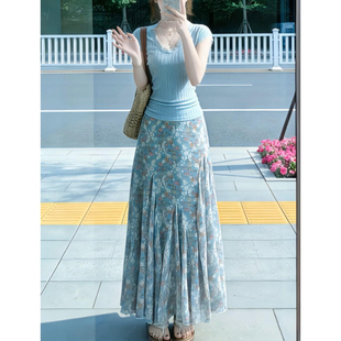 法式 2026新款 超火独特漂亮一整套装 巨好看蓝色碎花连衣裙子女夏季