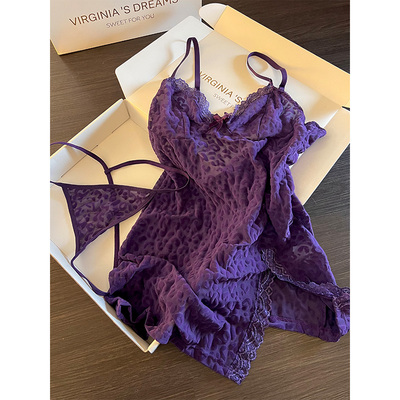 性感V领蕾丝花边豹纹吊带睡裙女