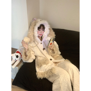 甜美蝴蝶结柔软保暖毛绒睡衣女秋冬季新款珊瑚绒家居服连帽两件套