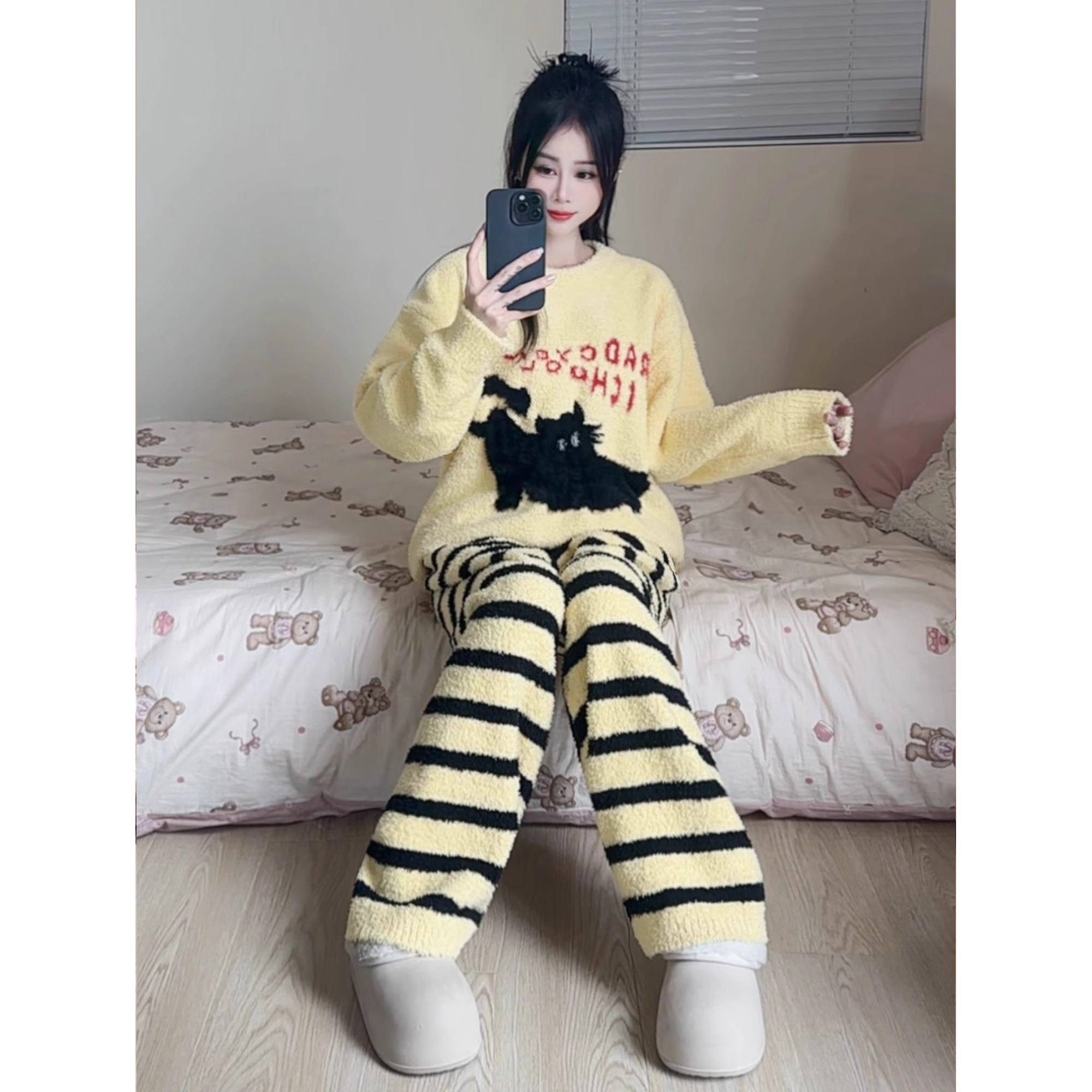 黄色小猫条纹半边绒睡衣女冬季款