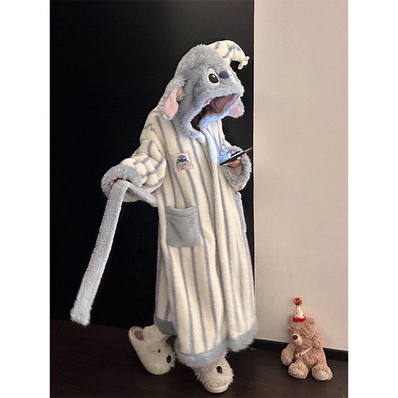 卡通史迪仔珊瑚绒连帽秋冬新款睡袍女保暖加厚可外穿睡裙家居服,女士内衣/男士内衣/家居服,睡裙,淘宝优惠券,粉丝福利购,淘宝优惠卷