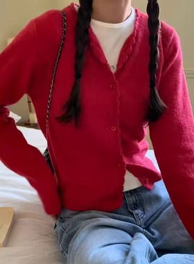 好美的软糯花边领毛衣 2025春秋女多巴胺时尚百搭针织衫亲肤开衫