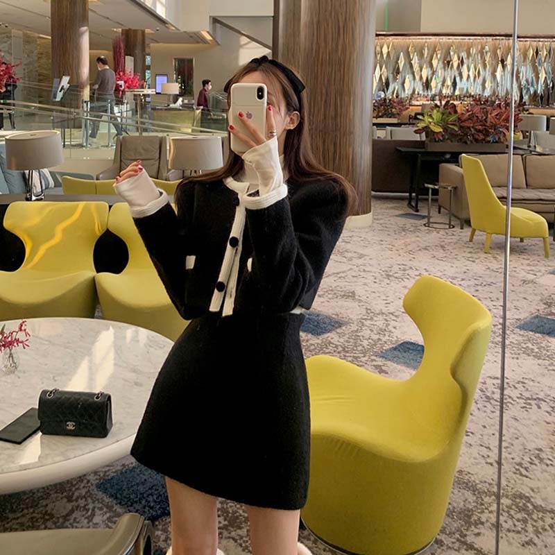 时髦气质小香风拼色毛呢套装