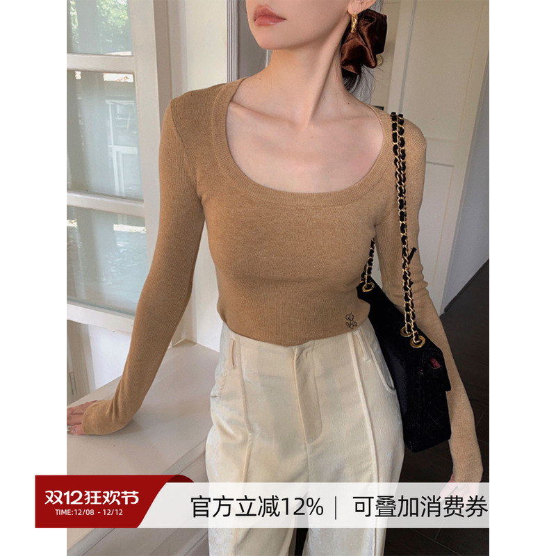 大U领羊毛修身显瘦弹力针织衫