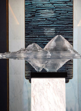 透明冰山雅诗兰视觉艺术极简雕塑