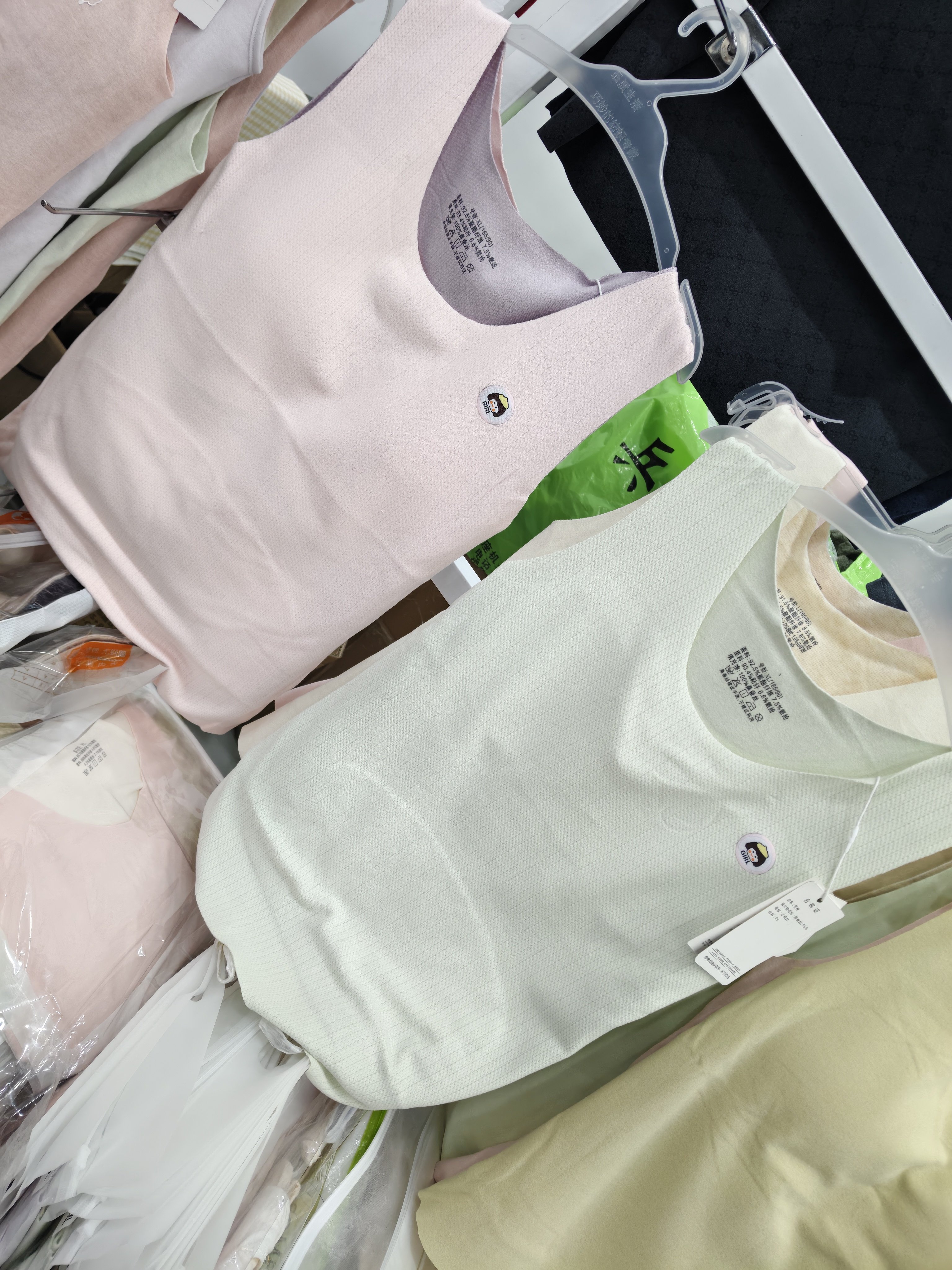 十里春暖1013二段少女发育背心羊绒蚕丝护肚