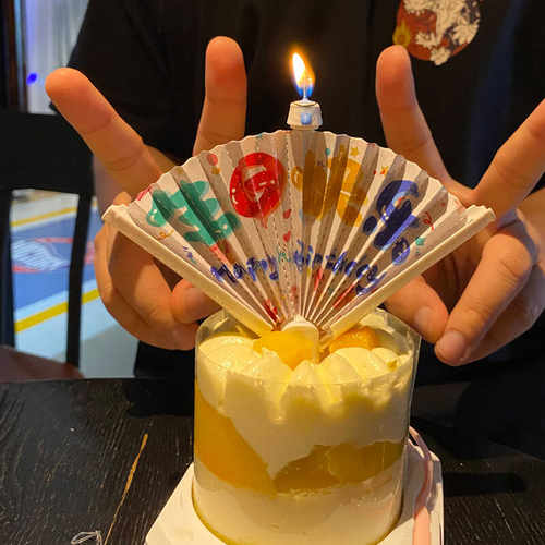 很有氛围感中文生日快乐生日蜡烛扇子装饰惊喜祝福语扇子扇形蜡烛 - 封面