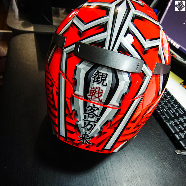 tutu圖圖車貼93小马红蚂蚁头盔