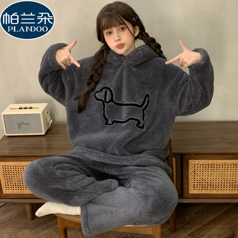 珊瑚绒睡衣女款秋冬季2025新款保暖加厚法兰绒休闲简约家居服套装