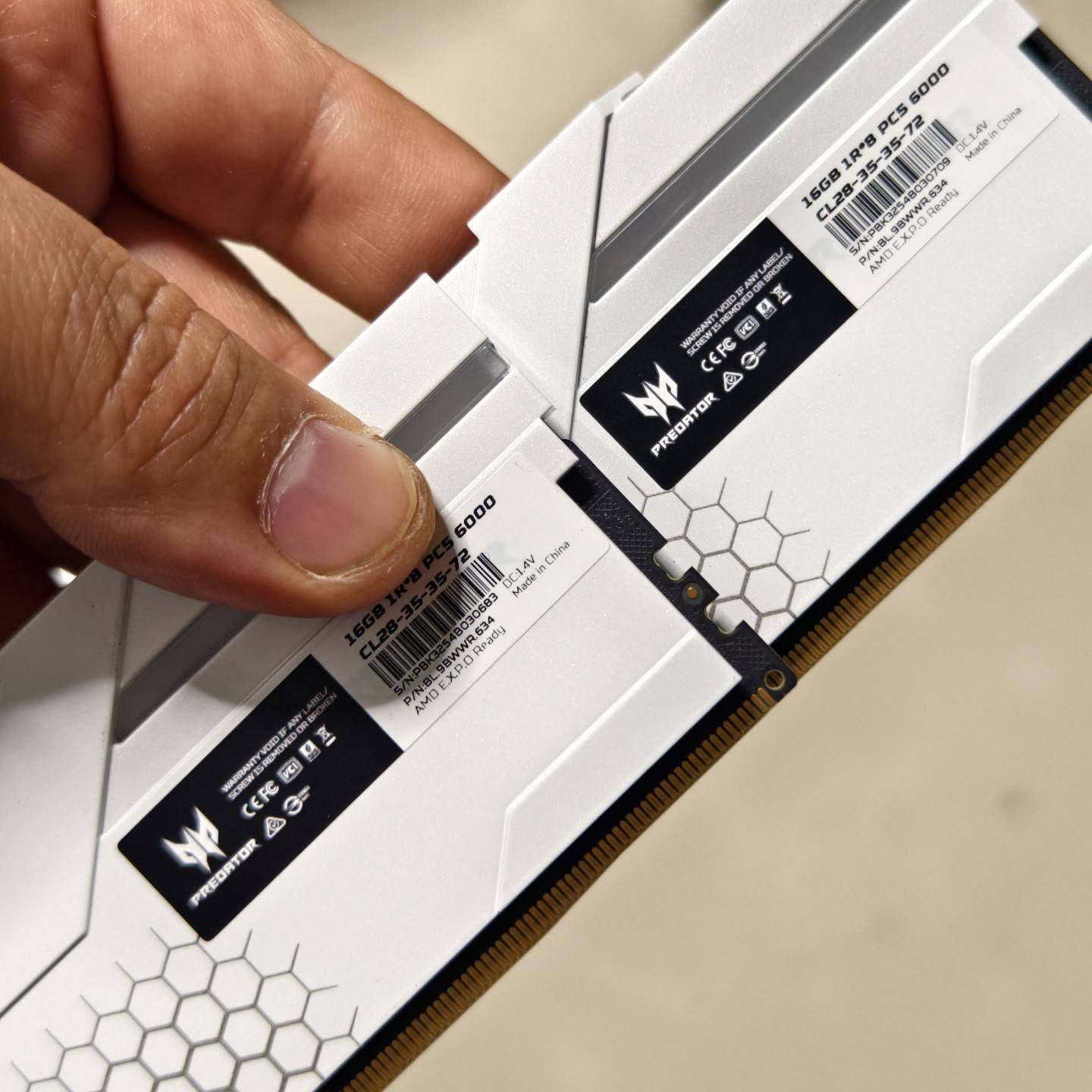 议价宏碁 冰刃 6000  c28 16gx2