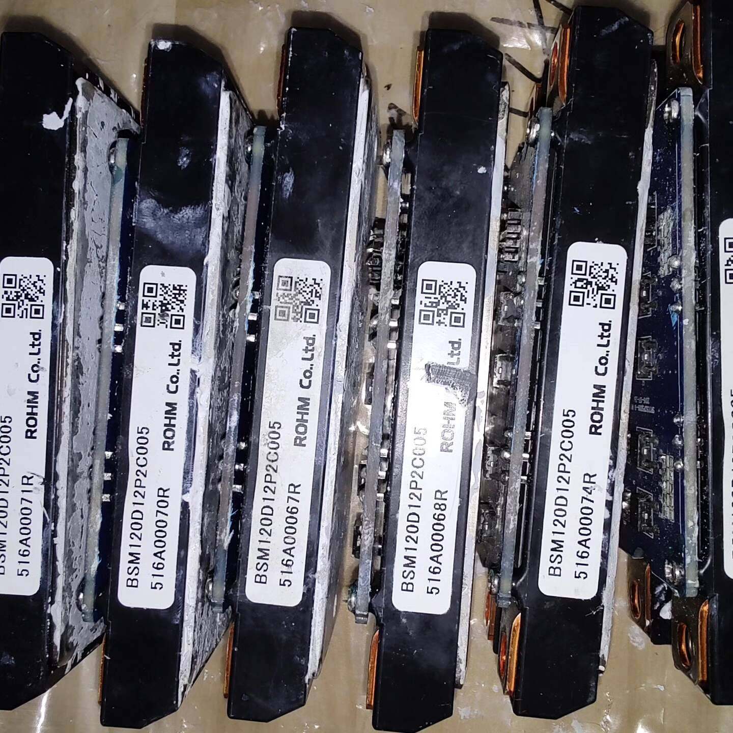 议价拆机BSM120D12P2C005，外观漂亮，测好的有6pc