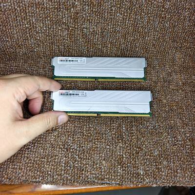 议价金百达 银爵 ddr4 3200 16gx2 共计 32g