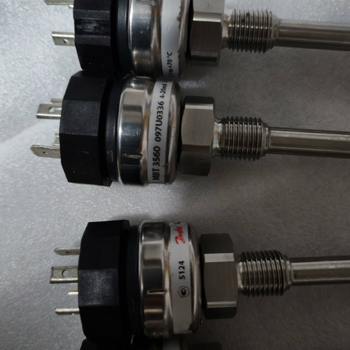 议价丹佛斯温度传感器MBT 3560全新正品原装库