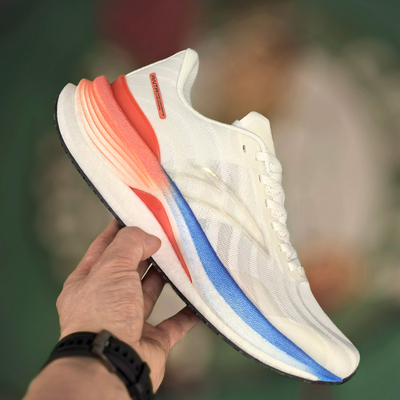 安踏冠军3代丨氮科技专业长距离缓震男子运动跑步鞋112425561