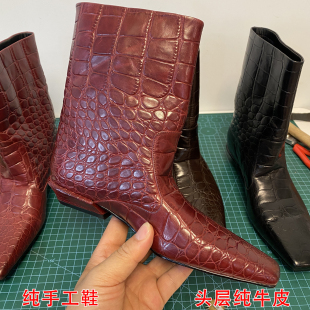 手工真皮鳄鱼纹复古小方头粗跟短靴女2025新款显瘦中跟宽筒女单靴