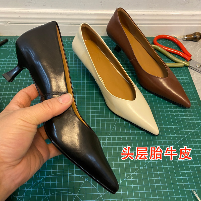 头层胎牛皮V口奶奶鞋女巫鞋图片