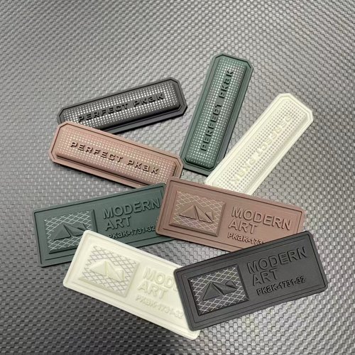 新款橡胶硅胶补丁贴皮标衣服裤子包包DIY装饰布贴皮标