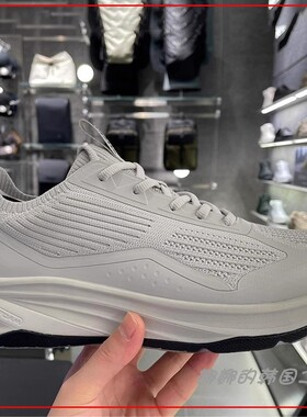 韩国代购男款轻便耐磨休闲运动鞋网面透气回弹跑步鞋D4131RRN05