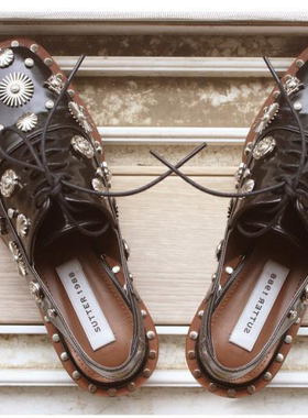 Sutter1988韩国正品代购直邮 17春牛皮装饰立体亮片花纹皮鞋凉鞋