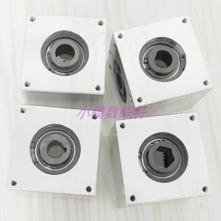 42小型伞齿转角器90度速比1：1直角传动齿轮箱轴孔键槽六角D孔