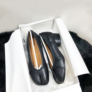 顶版tabi分趾鞋女2026春款真皮中跟单鞋猪蹄宅女浅口褶皱芭蕾舞鞋