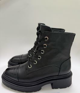 2025秋冬新款 真皮马丁靴女英伦风厚底增高短筒机车靴