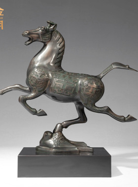 铜艺坊厂家定制马踏飞燕铜马摆件公司上市开业周年纪念铜雕塑摆件