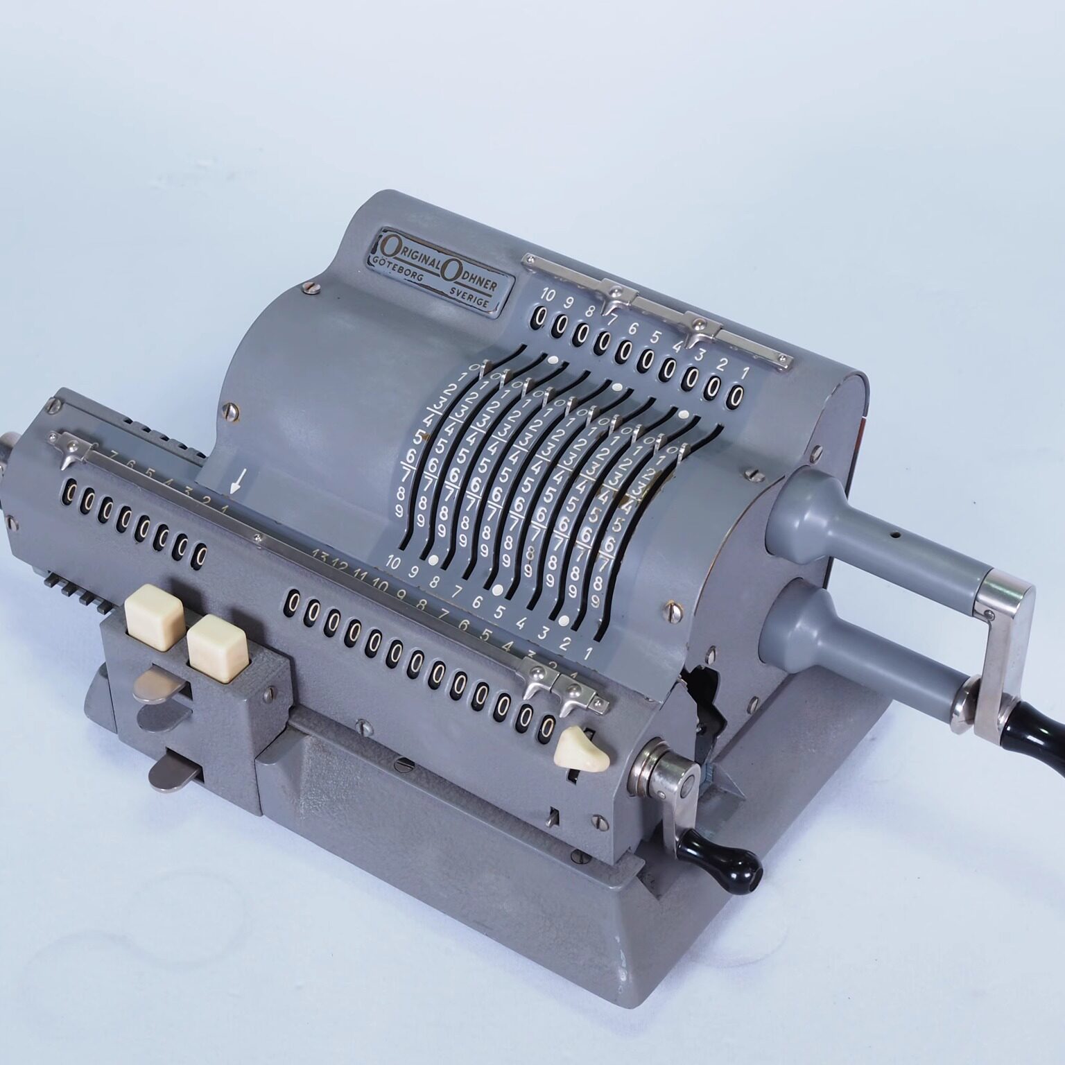 西洋古董1952年北欧瑞典奥迪那OriginalOdhner机械算盘手摇计算器