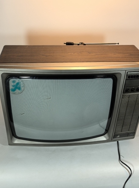 80年代牡丹木壳显像管电视机摆件