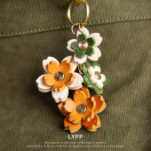 老友皮皮真皮樱花挂件牛皮手工汽车钥匙扣皮质花朵小挂件包包挂饰