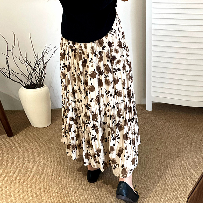 大码女装松紧腰半身裙女气质碎花裙秋季2025新款胖mm宽松a字半裙