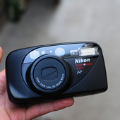 nikon 135胶卷相机黑色少见版 本