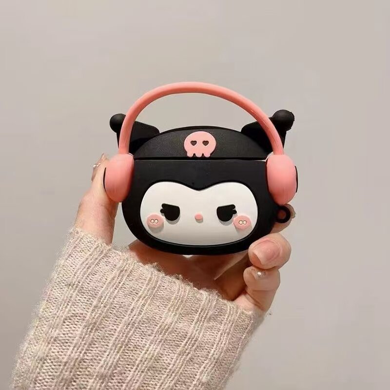 动漫  听音乐的库洛米  适用于AirPods4保护套 苹果耳机套pro3三代第四代降噪款 耳机壳 硅胶软壳 防摔保护壳
