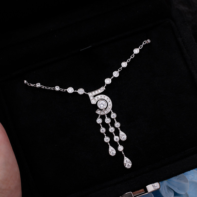 数字5项链高定版小香纯银18K白金简约镶嵌超闪高碳钻吊坠毛衣链