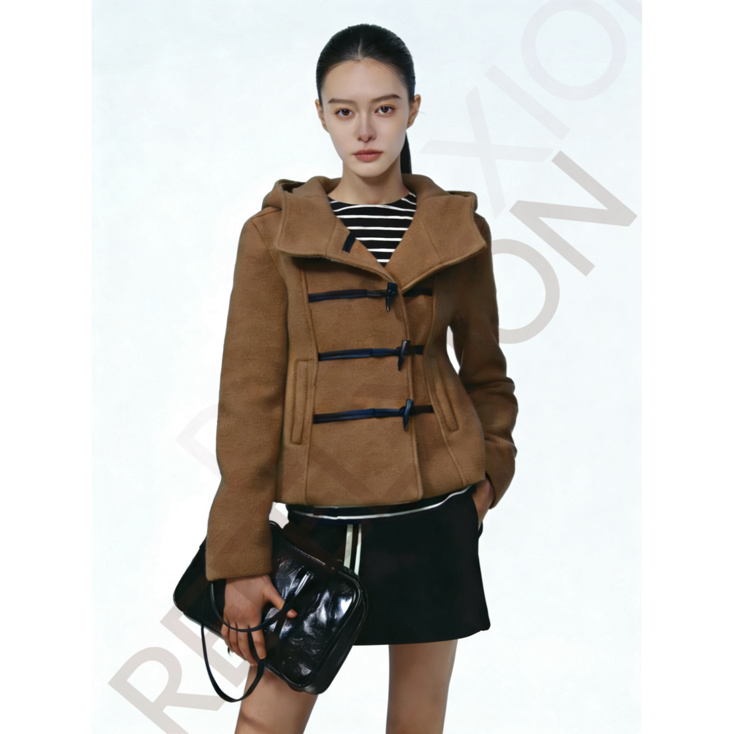 高品质厚纯羊毛RARE牛角扣短款连帽高克重纯羊毛呢外套女2025冬季