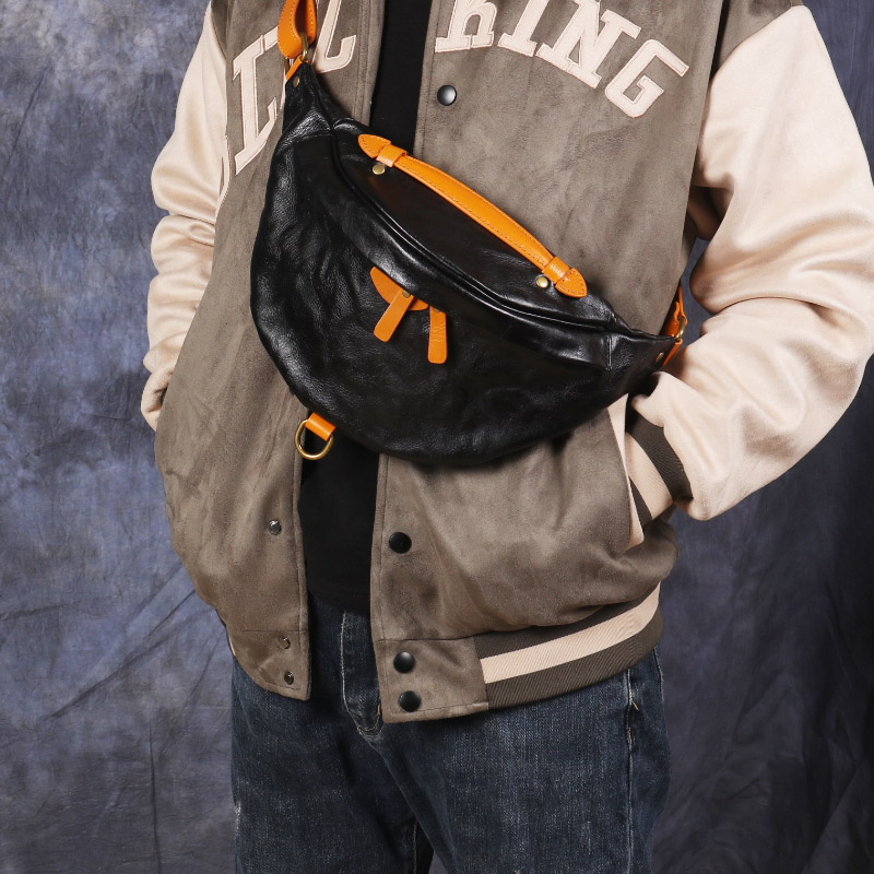 真皮胸包时尚百搭褶皱撞色