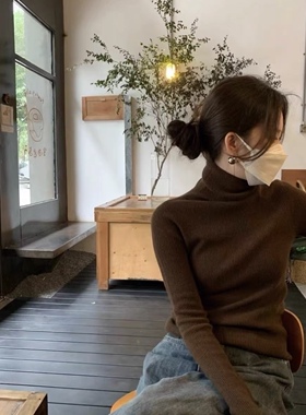 无缝一体软糯细羊毛高领打底衫女冬贝壳扣纯色修身弹力内搭针织衫