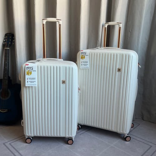 英国it可扩容超大外贸清仓旅行箱