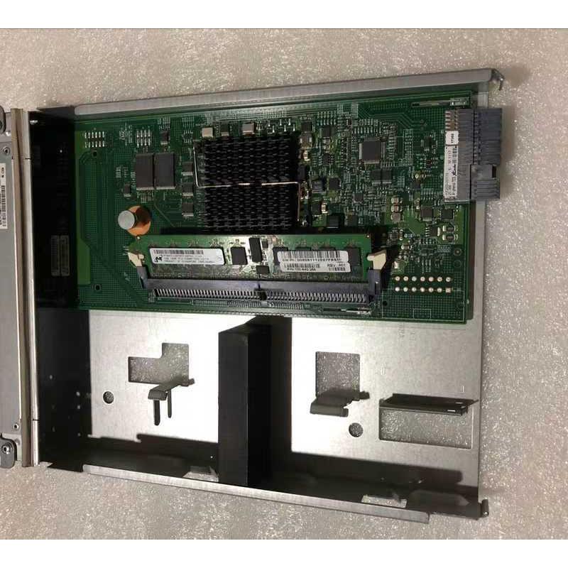 303-123-000D 110-123-000D 110-124-000C EMC VNXE3100控制器